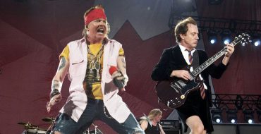 AC/DC - Hear Axl Rose rehearsing with AC/DC