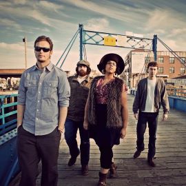 Alabama Shakes - Don't Wanna Fight