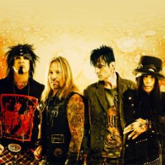 Mötley Crüe - All Bad Things